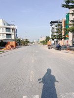 hạ 200tr đất phạm hữu lầu. lê văn lương 6x18m cn 108m2