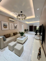 cho thuê căn hộ midtown phú mỹ hưng 130m² giá 40tr/th,có ô xe hơi , view biệt thự