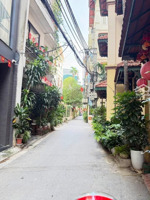 biệt thự sân vườn vài bước ra hồ tây ~150m2 mt 6.8m ô tô vào nhà nhỉnh 40tỷ