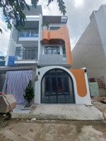 nhà chính chủ 1tret2 lâu ds6 long bình hxh thông 7m dân cư dân trí cao gần vinhome q9 .