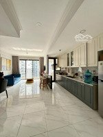 cho thuê căn hộ riviera point q7 , 2pn+1p nhỏ , 2wc , full nt . giá cực tốt : 20 triệu / tháng