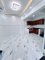 nhà đẹp giá rẻ 3 tầng btct tôn đản quận 4 giá nhỉnh 3 tỷ
