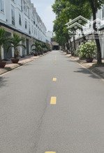 gấp bán 10 tỷ hơn giảm về nhỉnh 9 tỷ, gần kề trục đường lớn trường chinh