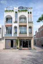 SIÊU PHẨM NHÀ PHỐ GẦN AEON BÌNH DƯƠNG -5PN sân xe hơi- Đường Thông