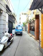 Ô TÔ ĐỖ CỬA, NHÀ ĐẸP GIÁ TỐT, 4 TẦNG 5PN 70M2 (4.6 X 16), NHỈNH 9TY