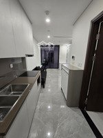 cho thuê cc tại sunshine green iconic, giá 10 triệu, 32m2, 1pn, 1wc, hàng hiếm tại long biên!