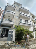 nhà gần bến du thuyền tiềm năng tăng giá cao trong 2 năm tới