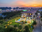 cần bán villas flchalong view biển mà giá nội khu. liên hệ e.bình: 
