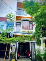 nhà chính chủ - đ.hồ bá phấn sát ga metro phước long a, quận 9 - 77m2 đang cho thuê 20triệu/tháng