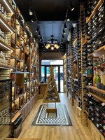 nhà mặt tiền phố tây nha trang shophouse kinh doanh có thang máy 25 tỷ