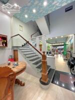 Nhà đẹp 4 tầng, Đỗ Xuân Hợp, xe hơi trong nhà, 100m2, ngang 5m,8.5 tỷ