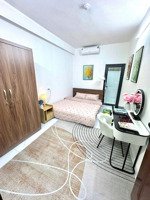 cho thuê ccmn 273 trần cung 3tr900
1 ngủ 1 bếp nhà mới ting