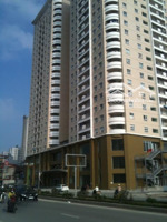 chủ nhà chuyển công tác nên cần bán căn hộ hh2 bắc hà, tố hữu 146m2 4pn sát công viên phùng khoang.