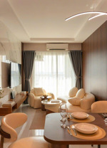 newton 95m2,3pn nhà đẹp chỉ 8tỷ4 k bao 5% sổ lh e 