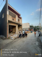 nhà mới xây, gần phú hoà 3. ngang 8m, đường thông, 4pn. giá 3.7 tỷ