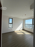 2pn 2wc happy one central lầu cao giá 2.7 tỷ, nhà mới 100%, sổ hồng sẵn, người nước ngoài mua được