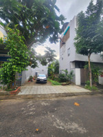 lô kẹp cống, vuông vức, 108m2, 5.3 tỷ, gần trường nguyễn văn linh, hướng tây nam, sổ sách rõ ràng