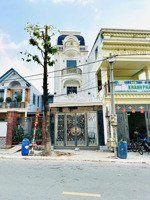 chính chủ kẹt tiền cần bán gấp nhà tại trung tâm đông hòa, dĩ an