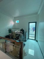 [sáp mai] chính chủ cho thuê nhà riêng, có thể kinh doanhnhỏ, gần hồ điều hoà sáp mai