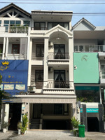 cho thuê nhà nguyên căn 5x20m, 1 hầm 3 lầu 7 phòng, nhà mới đẹp lh 