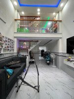 cần bán 1 căn nhà ( đẹp, mới xây, vô ở liền phạm thế hiển q8