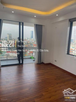 bán căn hộ chung cư trung yên 1 vũ phạm hàm trung kính 135m² gồm 4 ngủ. ban công đông nam