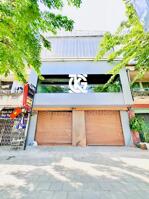 Cho Thuê Nhà Mặt Tiền: 318-320 Võ Văn Kiệt - Quận 1