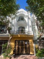 cho thuê nhà mới đẹp 3 tầng kđt hà quang, view công viên, phù hợp làm văn phòng, spa, ở gia đình