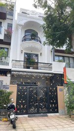 nhà đẹp gần sông quán trường vào ở ngay - khu đô thị hà quang 2