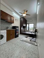 bán tòa ccmn cầu giấy! lô góc 2 thoáng, 18pkk, dt 1,1 tỷ/n đang thuê full, pccc đạt chuẩn, gpxd