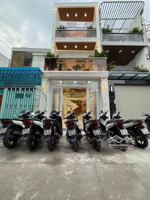 bán nhà mới đẹp phong cách hiện đại thị trấn nhà bè