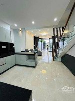 bán lỗ gấp nhà 3t 5pn+wc full ntcc 110m2 mt5 mp hoà minh 29 rộng 6m lề3m sát biển+mega+tthc+kđt c5b