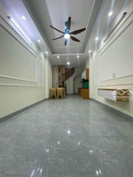 nhà đẹp - gần xuân thuỷ - cầu giấy - gần phố, ô tô - ngõ thông- 47m2 x 5 tầng giá 10tỷ