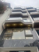 bán nhà mặt ngõ phố sài đồng 7 tầng thang máy ô tô tránh full nội thất