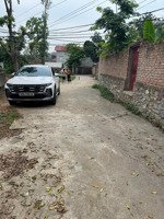 chính chủ e bán lô góc thôn kiều - hiên vân đường 2 ô tô tránh nhau