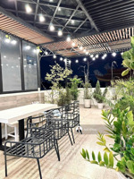 hẻm xe hơi khu phố ẩm thực phan xích long, p2 (68m2 vuông vức) sẵn 5 tầng thang máy. chỉ 16,3 tỷ tl