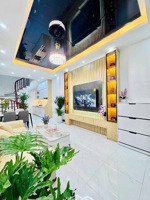 p/lô trần cung, 36m2 chỉ 9.x tỷ, dân xây mới đẹp, ngõ thông sát phố, ô tô, lô góc, nội thất vip