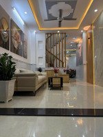 bán nhà sổ hồng riêng thới tam thôn 13 hóc môn giá: 4.28 tỷ (còn thương lượng)