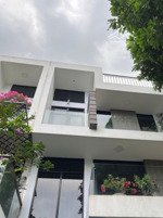 nhà phố (mới 98%) - phường cát lái q2 - khu an ninh 24/24 - giá 10,3 tỷ ( đã giảm 500 triệu)