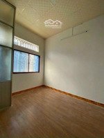 cho thuê nhà riêng 2pn tại luỹ bán bích