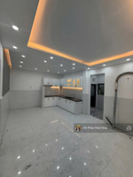 diện tích rộng 5.5 x 14 giá tốt 3 tỷ 6