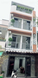 bán gấp căn hộ dòng tiền cực đẹp, ngay cầu rồng sơn trà, diện tích 87.2m - 4 tầng - ngang 5.1m.