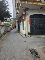 hàng hiếm nguyễn văn cừ 30m2 rất ít nhà bán