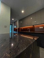 sunshine diamond river q7 , 2pn+1 kho , 2wc , 135m2 . 3 ban công . giá siêu tốt : 15tr ( bao phí )