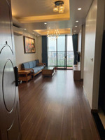 định cư nước ngoài cần bán nhanh căn hộ n01t5 ngoại giao đoàn - tầng trung đẹp, view hồ