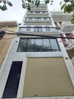 chính chủ cho thuê nhà liền kề nguyễn thị thập có thang máy. diện tích 90m2 x 7 tầng.