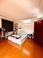 bán nhà phố hà trung hoàn kiếm hơn 40m lôgóc gần ô tô, cách phố 10m chỉ 19 tỷ