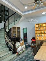 11,5tỷ 170m2 shr hoàn công 2tầng phú lâm b bà hom phù hợp ở cho thuê