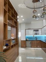 bán nhà 3 tầng đẹp hẻm củ chi- cách biển 500m- vĩnh hải- nha trang