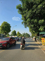 bán nhanh liền kề kđt văn quán 110m*5t mặt tiền 7m siêu rộng giá 28 tỷ.